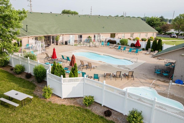 Pine View Resort image 7